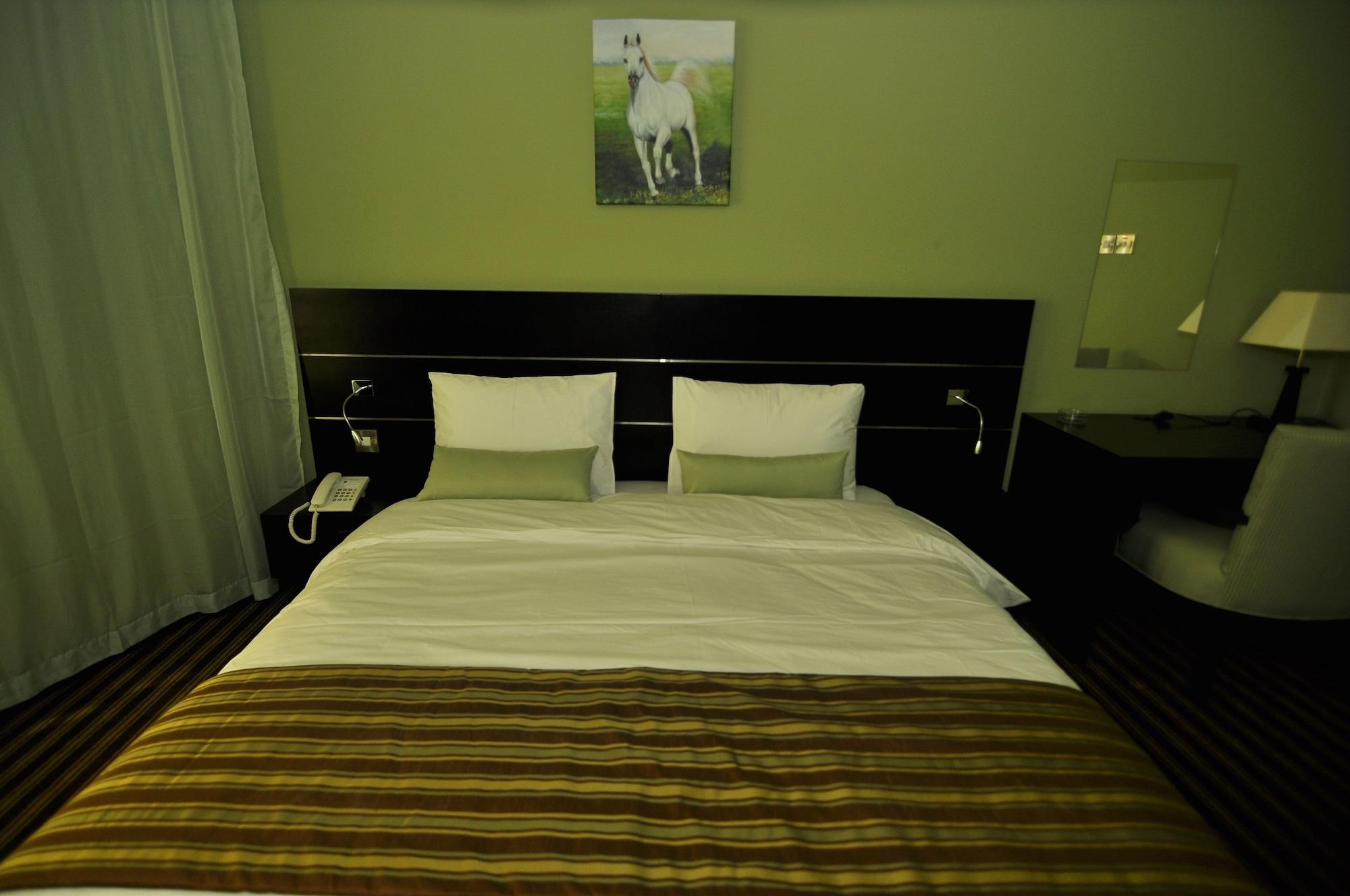 Aldar Hotel Sharjah Bagian luar foto