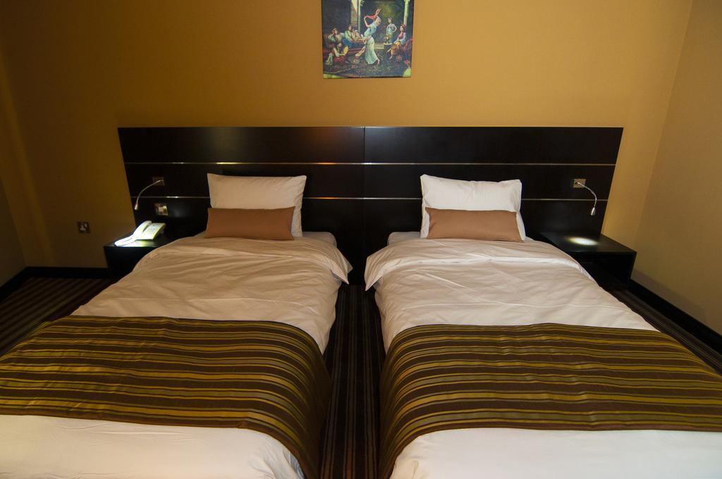 Aldar Hotel Sharjah Ruang foto